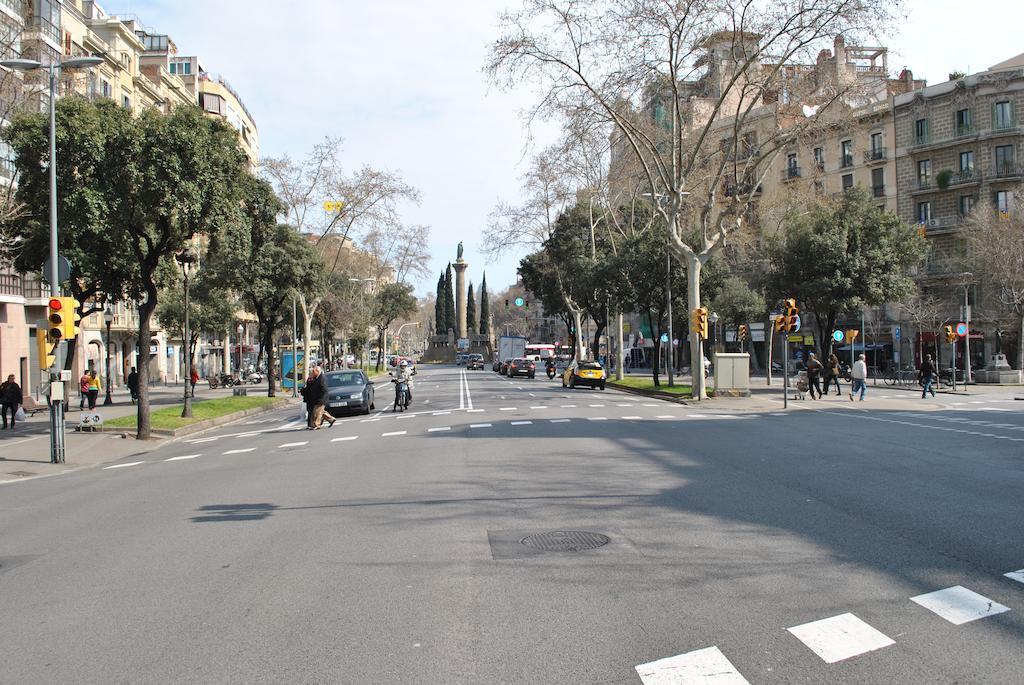 Apartamento De 185 M² En Ensanche, Con 8 Habitación